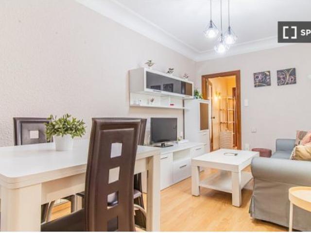 Piso de 3 habitaciones en alquiler en Zaragoza, gastos incluidos