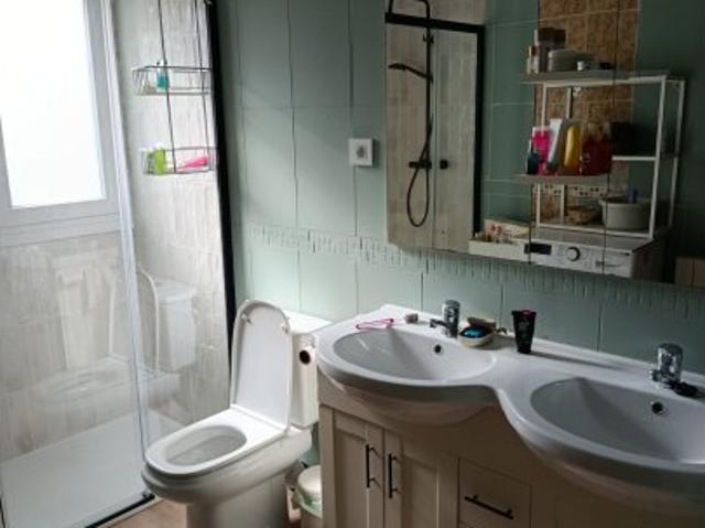 Piso de 3 habitaciones en alquiler en Zaragoza