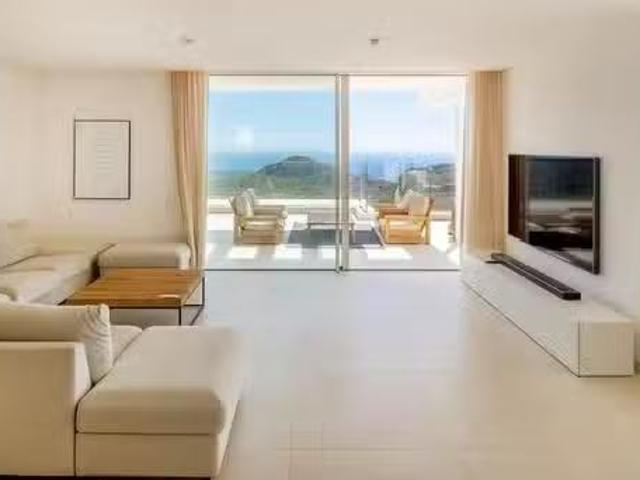 Piso de 3 habitaciones en Arrabal S. 3 Arroyo Calero, 21, 2961.