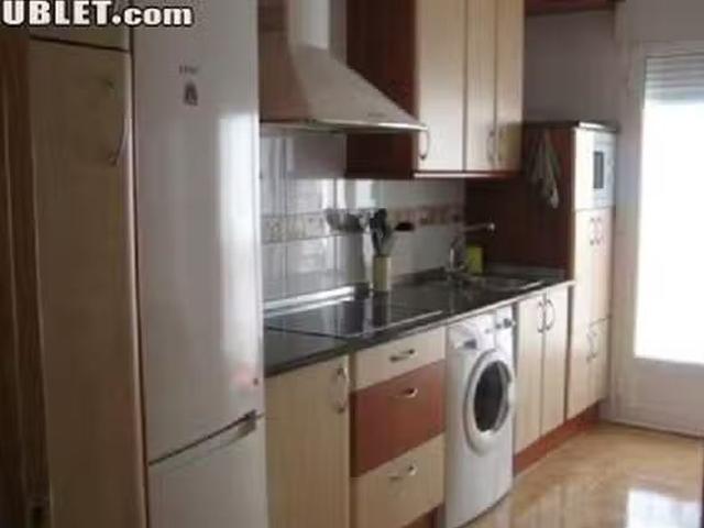 Piso de 3 habitaciones en Calle Severo Ochoa, 46, 37500 Ciudad.