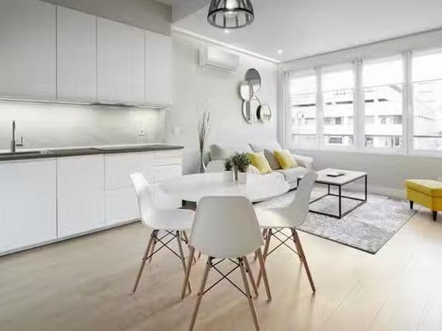 Piso de 3 habitaciones en Donostia / San Sebastián