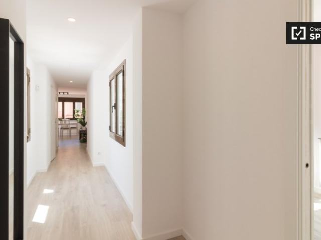 Piso de 3 habitaciones en El Raval, Barcelona