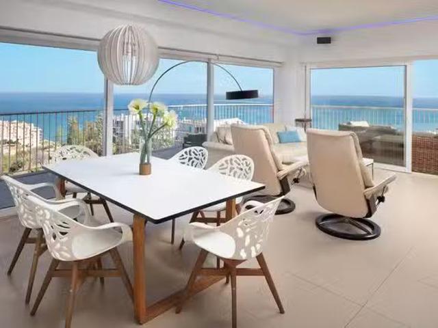 Piso de 3 habitaciones en La Capellania
