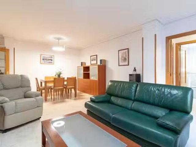 Piso de 3 habitaciones en Puerto de Sagunto