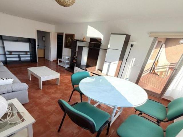 Piso de 3 habitaciones en Santa María de Gracia