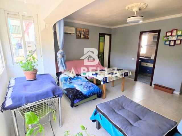 PISO DE 3 HABITACIONES EN ZONA AVENIDA LOS PIRRALOS