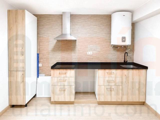 Piso de 3 habitaciones VACÍO, SIN MUEBLES NI ELECTRODOMÉSTICOS