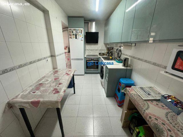 PISO DE 4 DORMITORIOS CON TERRAZA Y ASCENSOR EN SAN FERMÍN