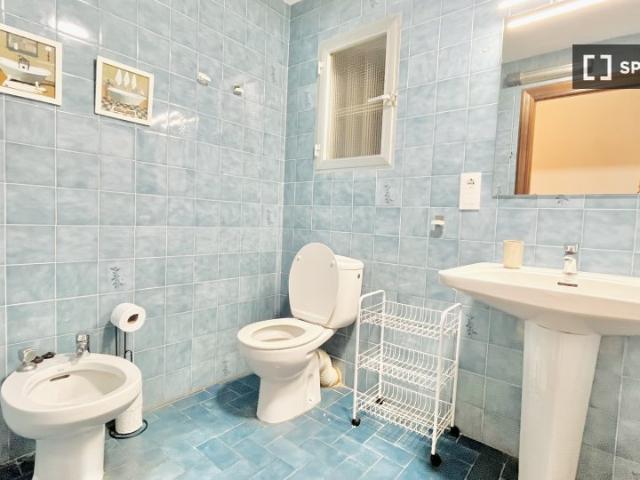 Piso de 4 dormitorios en alquiler en Russafa, Valencia