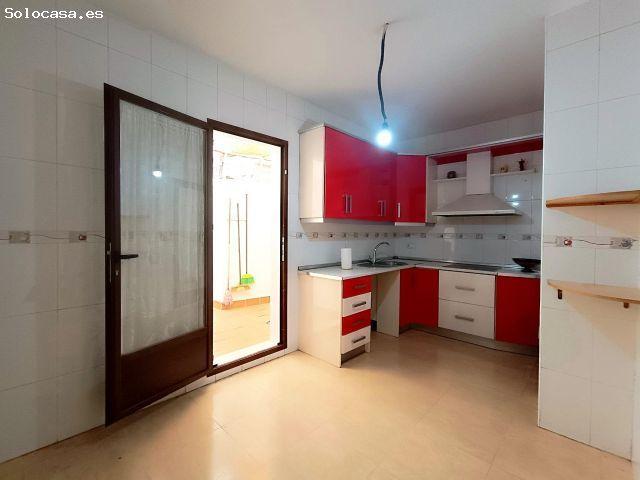 Piso de 4 dormitorios en venta en Dalias