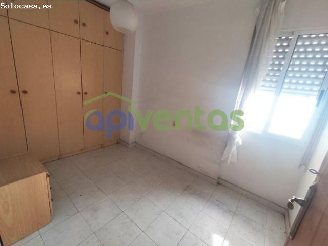 Piso de 4 dormitorios y garaje, zona Avd. Europa. Lorca