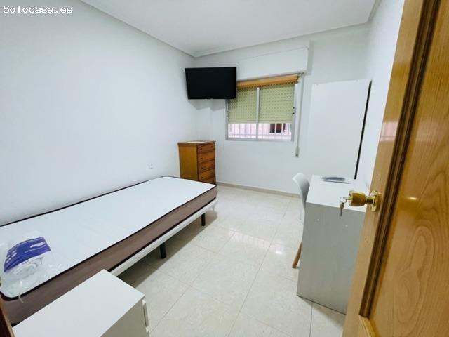 Piso de 4 habitaciones CON ASCENSOR