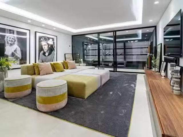 Piso de 4 habitaciones en Marbella