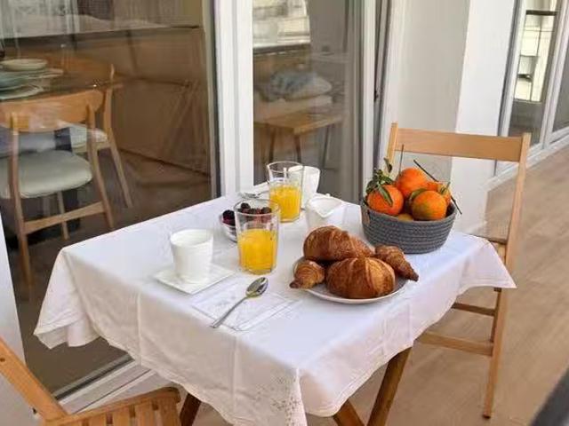 Piso de 4 habitaciones en Alicante