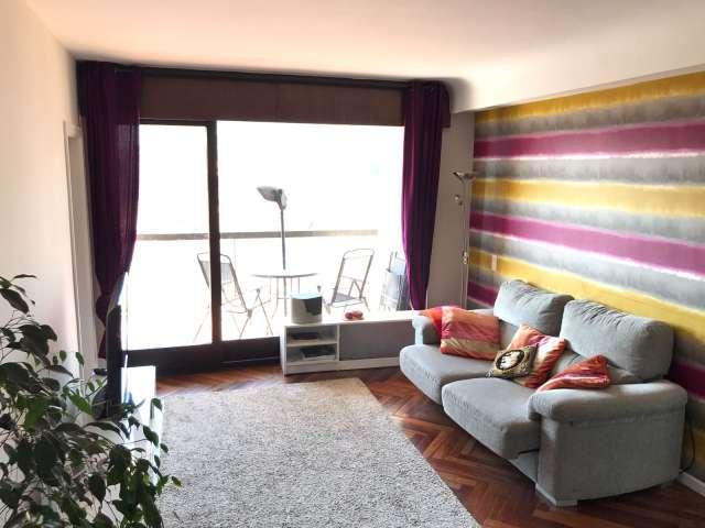 Piso de 4 habitaciones en alquiler en Abando, Bilbao