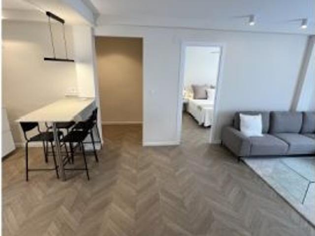 Piso de 4 habitaciones en alquiler en Burjassot