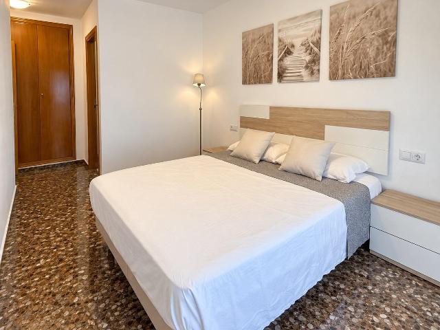 PISO DE 4 HABITACIONES EN ALQUILER EN BENICALAP