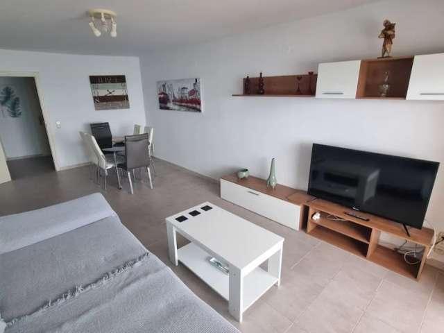 Piso de 4 habitaciones en alquiler en Cullera, Valencia