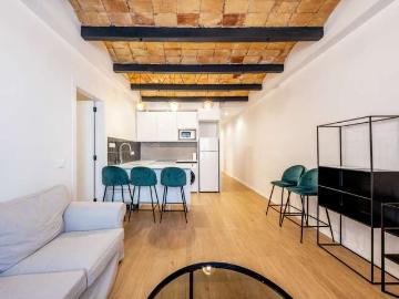 Piso de 4 habitaciones en alquiler en el Baix Guinardó, Barcelona