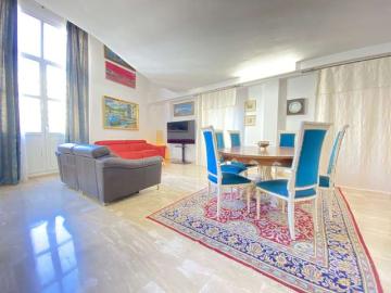 Piso de 4 habitaciones en alquiler en El Pilar, Valencia