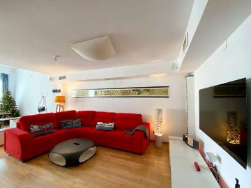 Piso de 4 habitaciones en alquiler en El Pilar, Valencia