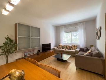 Piso de 4 habitaciones en alquiler en Sarria, Barcelona