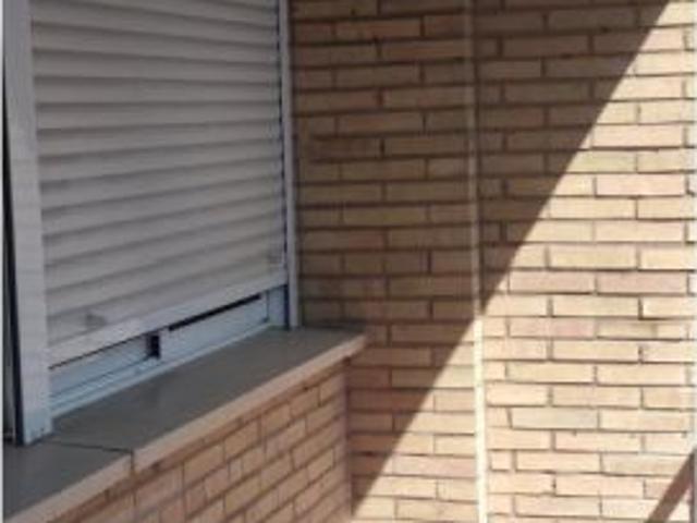 Piso de 4 habitaciones en alquiler en Sevilla