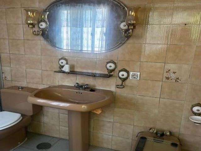 Piso de 4 habitaciones en El Higuerón, Córdoba 120.000 €