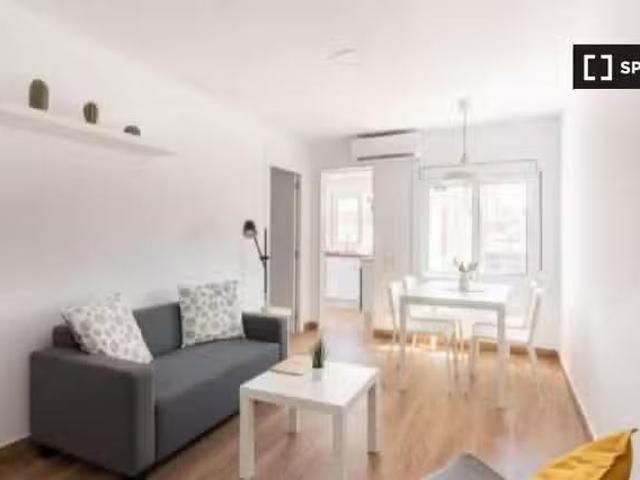 Piso de 4 habitaciones en L'Hospitalet de Llobregat