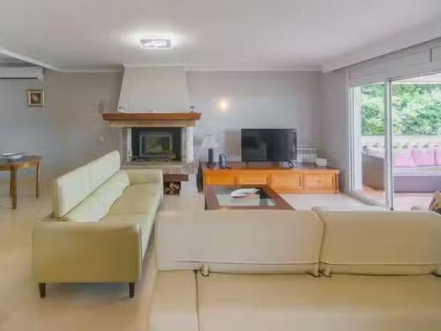Piso de 4 habitaciones en Roses