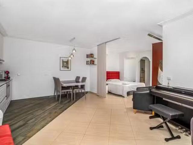 Piso de 4 habitaciones en Roses