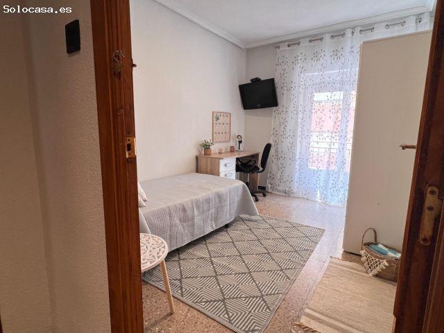 Piso de 4 habitaciones para estudiantes cerca de la UMH
