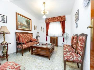 PISO DE 5 DORMITORIOS JUNTO A EMPERATRIZ EUGENIA