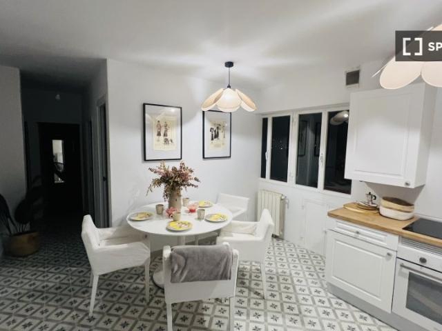 Piso de 5 habitaciones en alquiler en El Pardo, Madrid