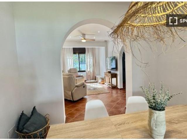 Piso de 5 habitaciones en alquiler en Sant Vicenç de Montalt, gastos incluidos