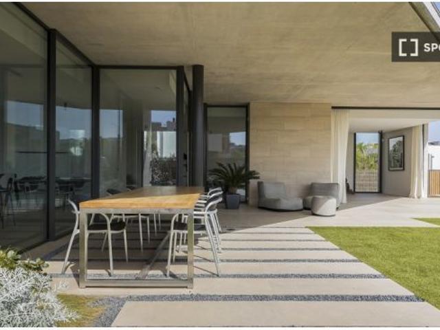 Piso de 5 habitaciones en alquiler en Sitges, Barcelona