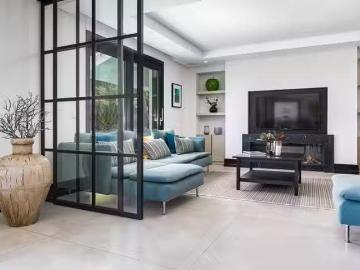 Piso de 5 habitaciones en Calle 23 B 421, 29670 Marbella, Spain