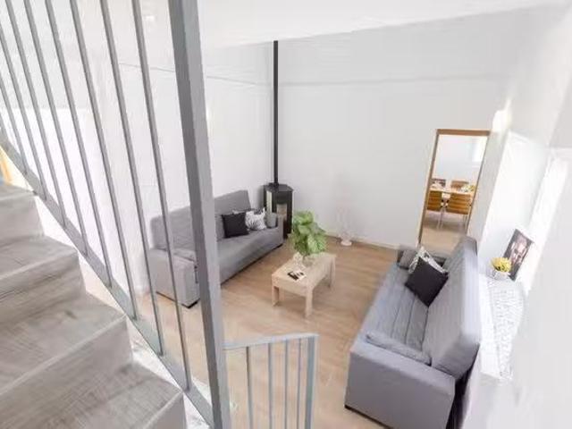 Piso de 5 habitaciones en Catral