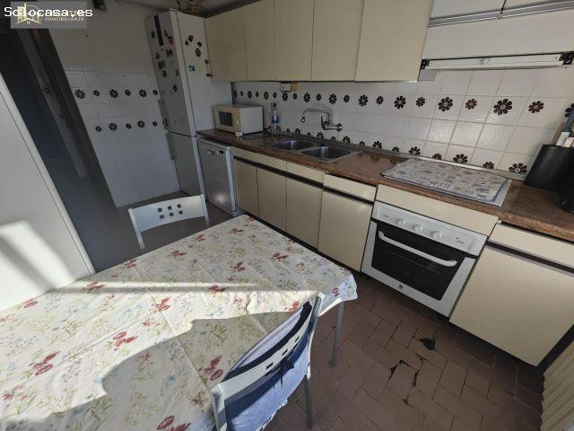 PISO DE 5 HABITACIONES EN EL ENSANCHE