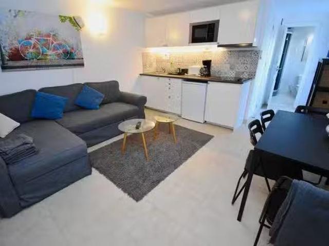 Piso de 5 habitaciones en Las Lagunas de Mijas