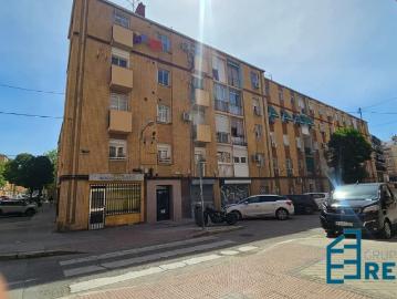 Piso de 66 M2 con 2 dormitorios en Moscardó Usera