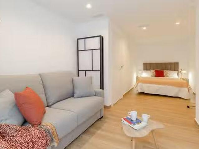 Piso de 6 habitaciones en El Campello