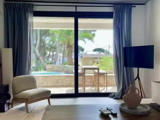 Piso de 7 habitaciones en Pals
