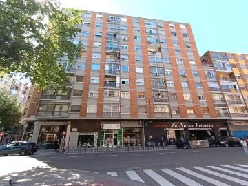 Plaza Domingo Savio, Paseo de Don Fernando El Catolico, Barrio Casablanca, Zaragoza, Aragón, Aragón