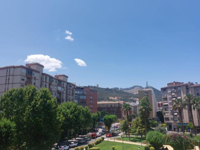 Piso en alquiler para chicas estudiantes en el Valle