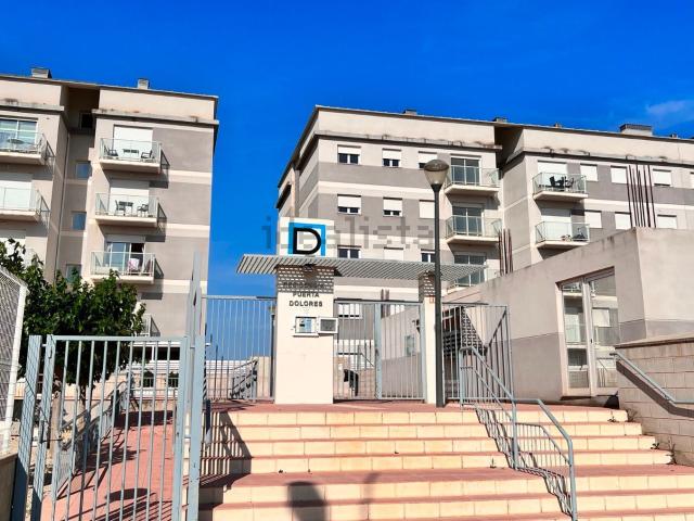 Piso, Dolores