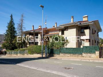Autonomia Donostia, Amara Zaharra - Jardín