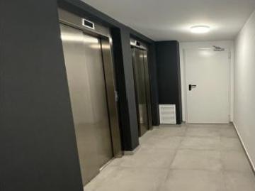PISO DOS DORMITORIOS CON PISCINA EN LA ZONA DE EXPANSIÓN DE JUAN CARLOS I