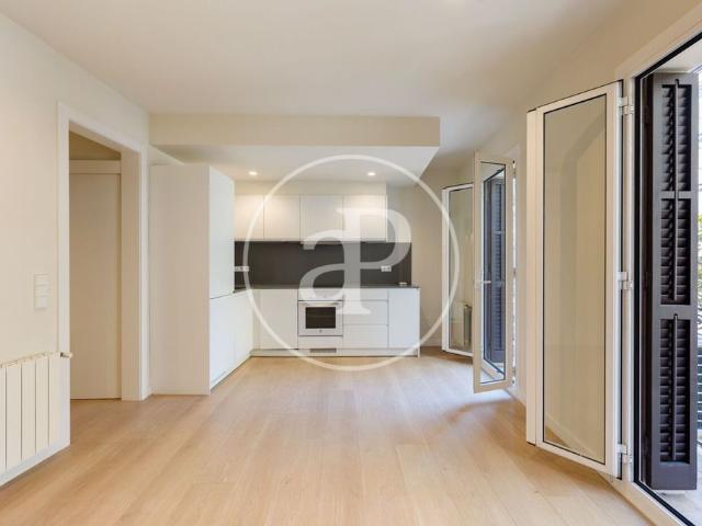 Piso de alto standing de 68 m2 en venta en Barcelona, España
