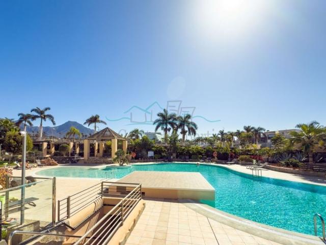Piso exclusivo de 97 m2 en venta en Adeje, España
